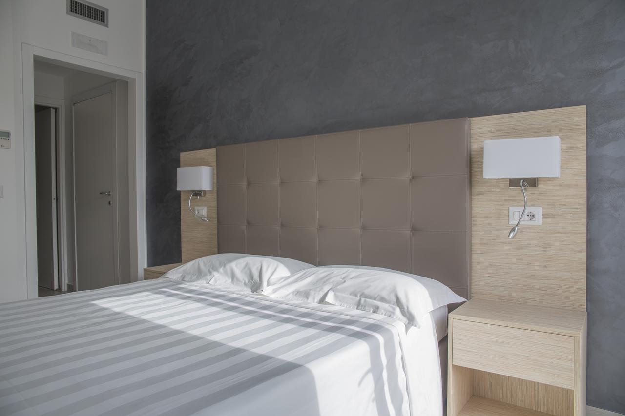 Rooms A Due Passi Dal Mare Porto Recanati Εξωτερικό φωτογραφία