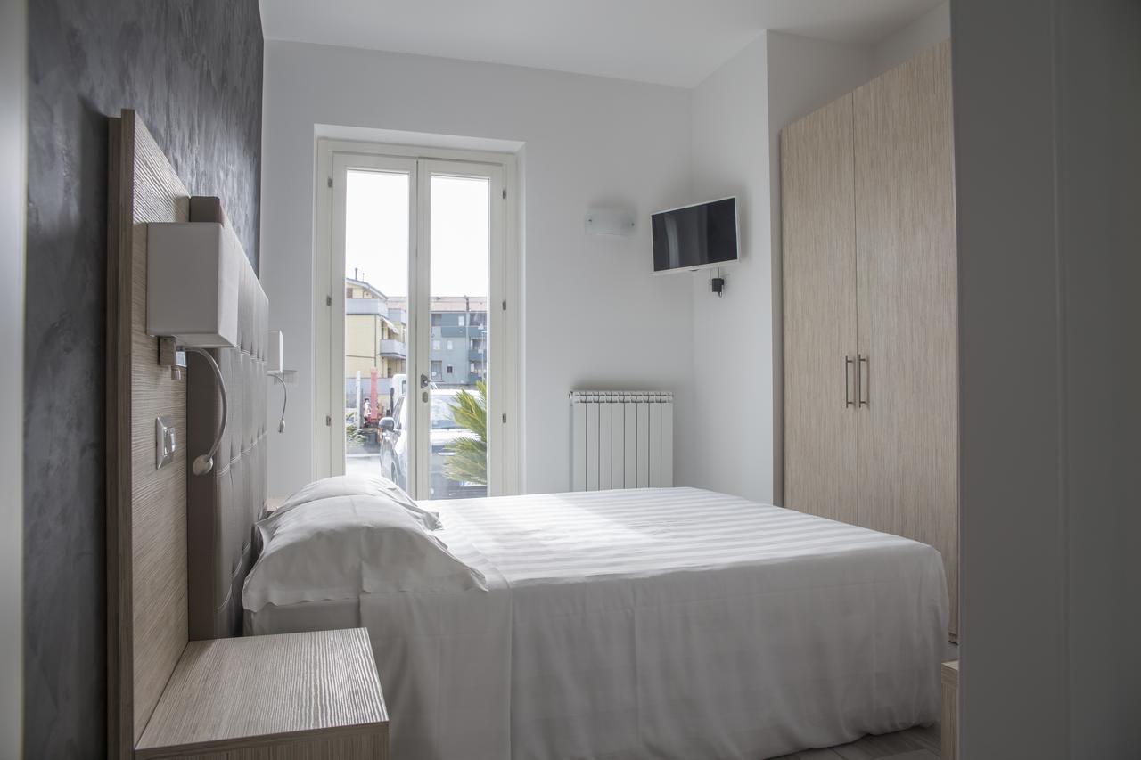 Rooms A Due Passi Dal Mare Porto Recanati Εξωτερικό φωτογραφία